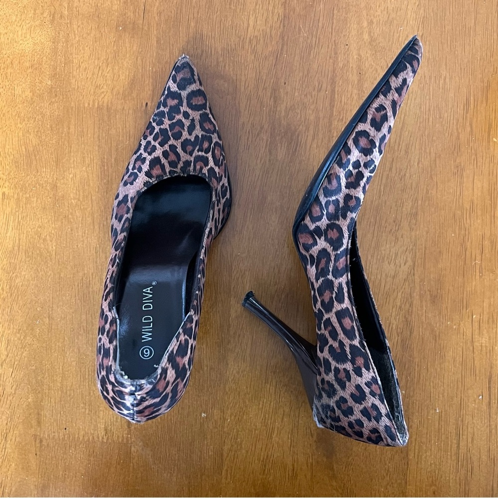 Beautiful Animal Print Heels - Picture 3 of 3